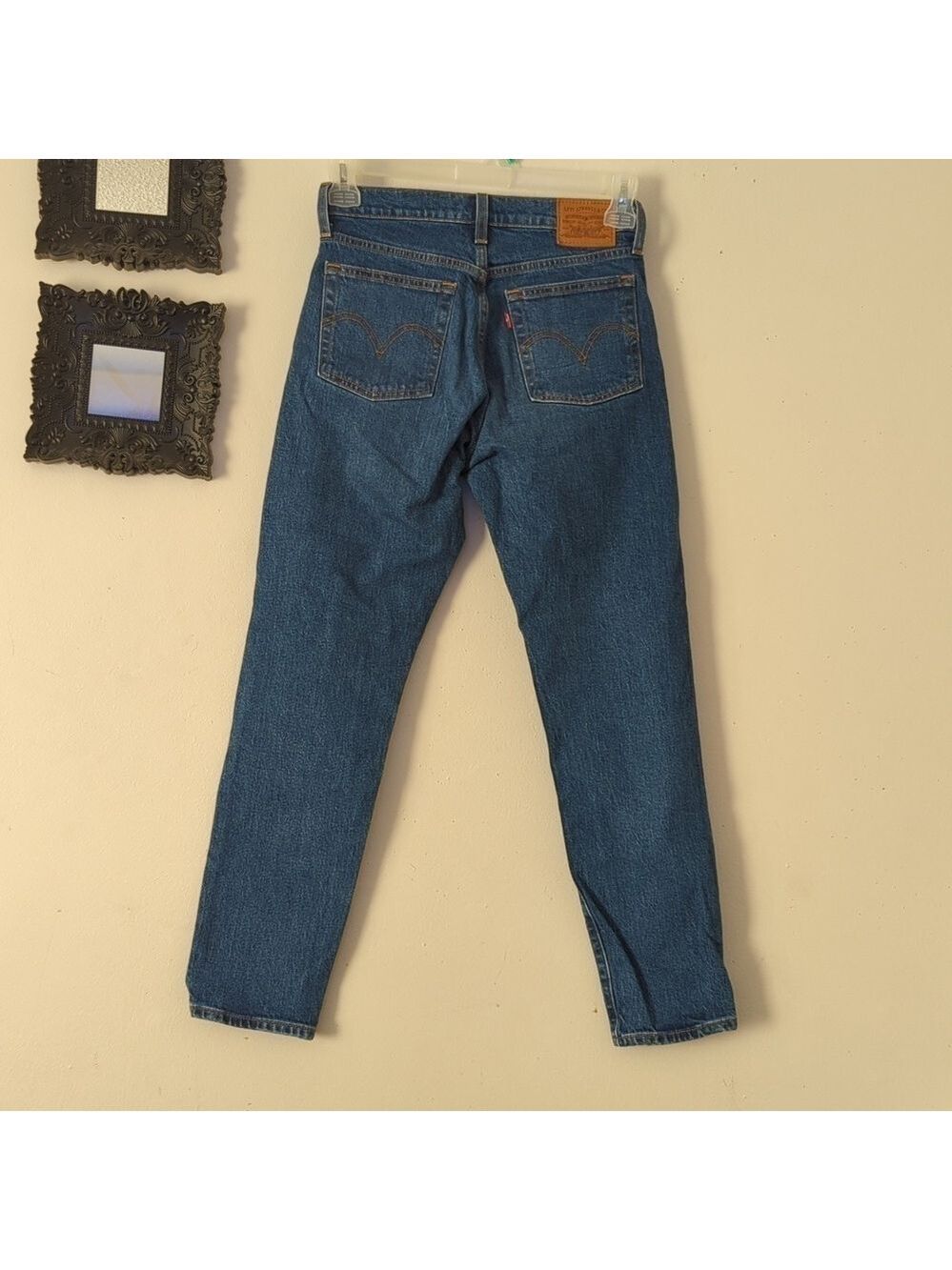 Levi's Women's Wedgie Fit Jeans - Picture 5 of 12